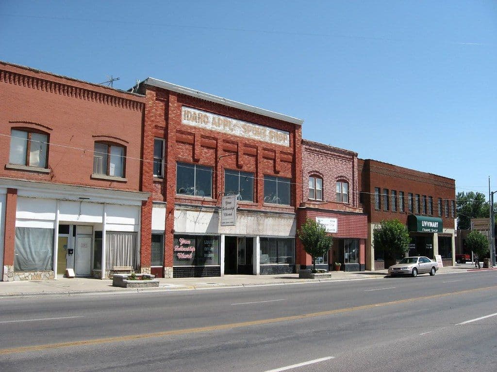 preston idaho downtown on a sunny day with historic buildings and cars parked